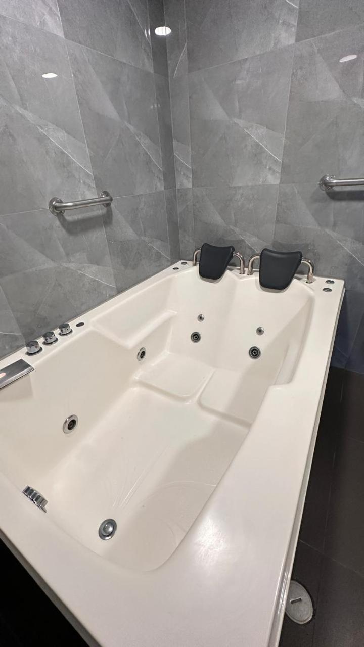 Serenzza Hotel 利马 外观 照片